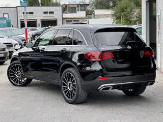 Mercedes GLC foto 3