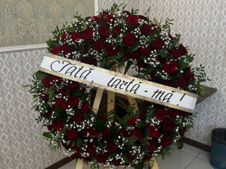 Coroane funerare din flori naturale foto 3