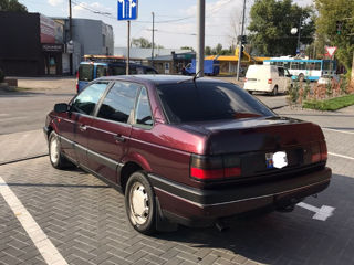 Volkswagen Passat foto 2