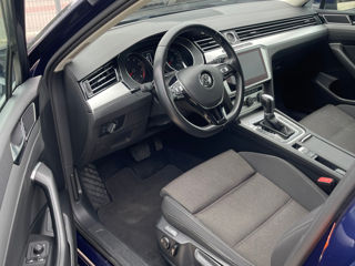 Volkswagen Passat foto 8