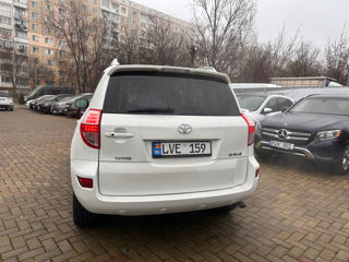 Toyota Rav 4 foto 5