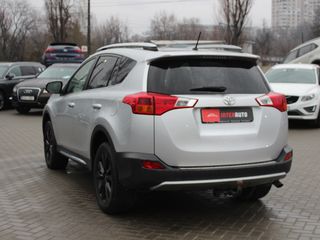 Toyota Rav 4 foto 3