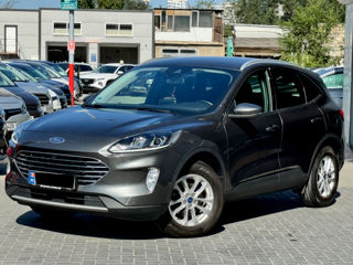 Ford Kuga foto 1