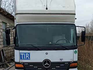 Mercedes Atego 815 foto 2