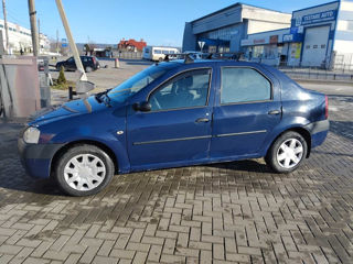 Dacia Logan foto 4