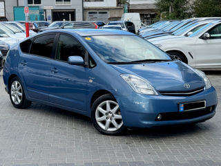 Toyota Prius foto 4