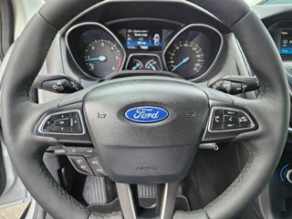 Ford Focus foto 4