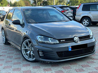 Volkswagen Golf foto 5