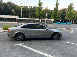 Audi A8 foto 3