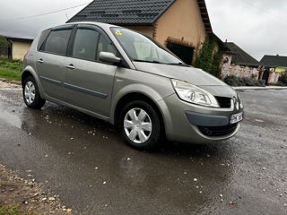 Renault Scenic foto 3