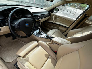 BMW 3 Series foto 9