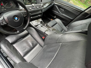 BMW 5 Series foto 8