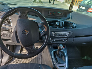 Renault Scenic foto 7