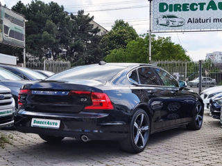 Volvo S90 foto 2