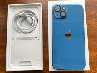 Iphone 13 blue foto 2