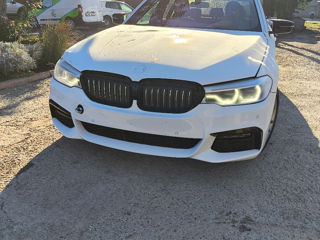 BMW 5 Series foto 1