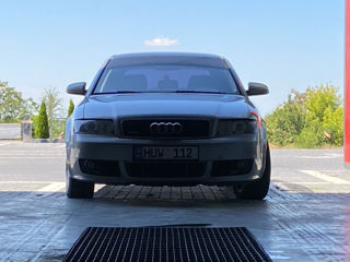 Audi A4 foto 2