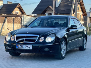 Mercedes E-Class foto 3