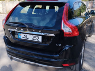 Volvo XC60 foto 3