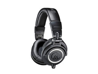 Căștile Audio-Technica ATH-M50X sunt potrivite pentru utilizare în studio și acasă. foto 1