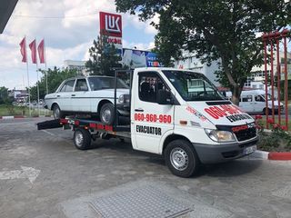 Evacuator  Garantam cel mai bun pret din Chisinau si MD , 24/7 foto 3