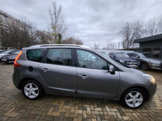 Renault Grand Scenic foto 14