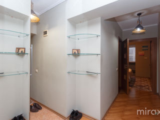 Apartament cu 3 camere, 100 m², Râșcani, Chișinău foto 16