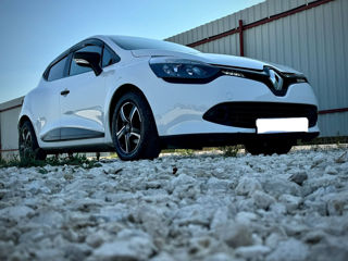 Renault Clio foto 2