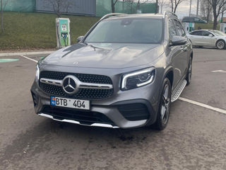 Mercedes GLB