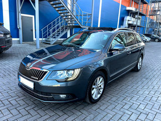 Skoda Superb foto 5