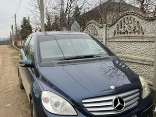 Mercedes B-Class