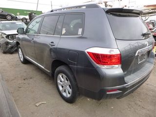 Toyota Highlander foto 6