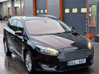 Ford Focus foto 4