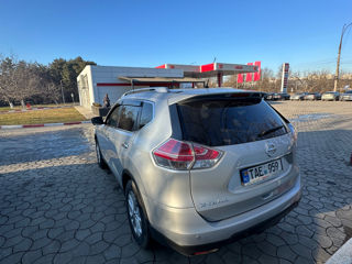 Nissan X-Trail foto 3