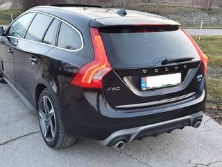 Volvo V60 foto 5