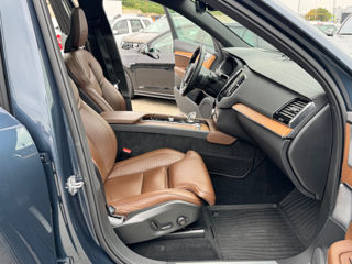 Volvo XC90 foto 18