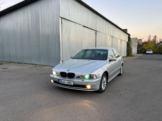 BMW 5 Series foto 20