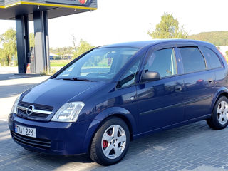 Opel Meriva foto 1