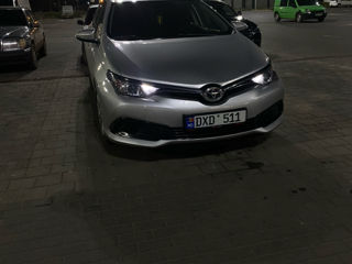 Toyota Auris foto 4