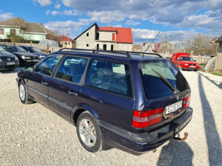 Volkswagen Passat foto 3