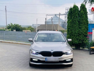 BMW 5 Series foto 2