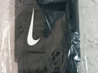 Продам новые перчатки: Nike Field Hyperwarm и Nike Academy Hyperwarm foto 2