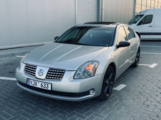 Nissan Maxima foto 2