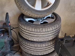 Se vind roti 245/45/r17 pirelli