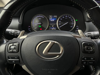 Lexus NX Series foto 15