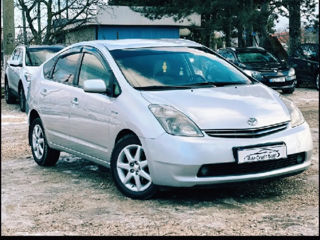 Toyota Prius foto 2