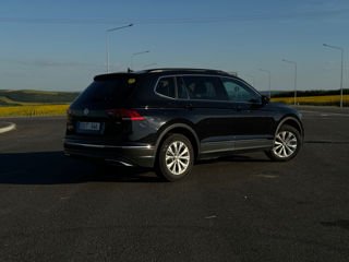 Volkswagen Tiguan foto 3