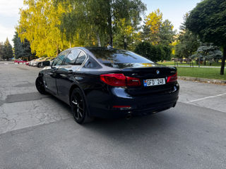 BMW 5 Series foto 3