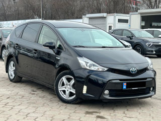 Toyota Prius + foto 5