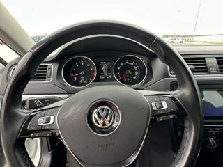 Volkswagen Jetta foto 11